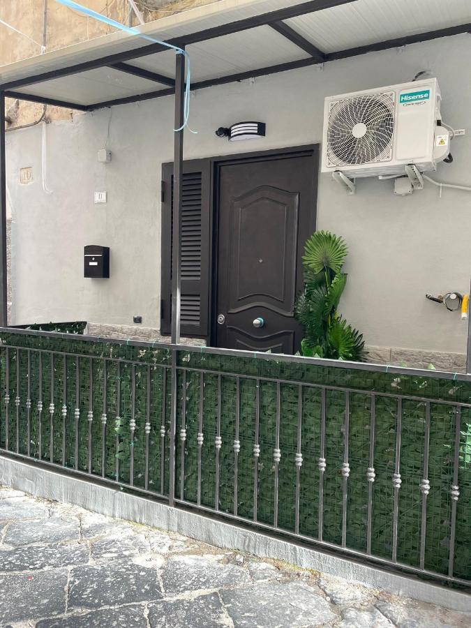 Casa Vacanze Luisa Nápoles Exterior foto
